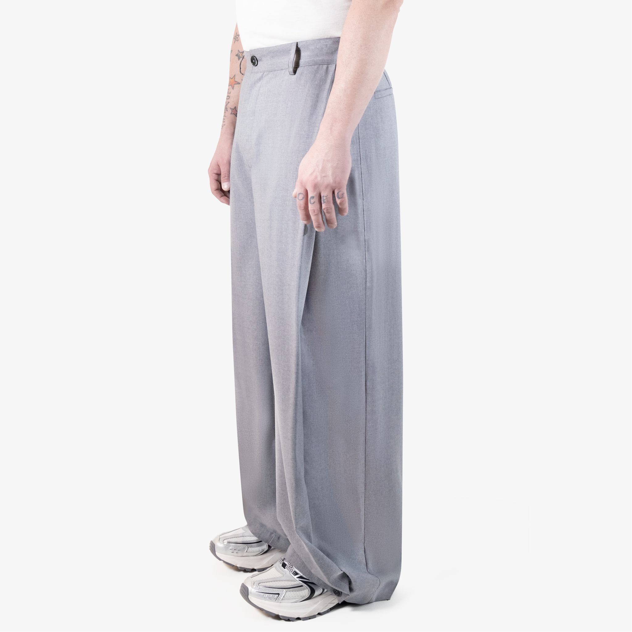 Barrel Leg Wool Pleated Pant